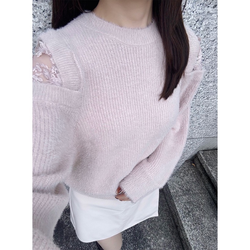 Anita Japan代購 🌸 日本 GRL 舒適甜美 肩部蕾絲毛絨針織 毛絨針織 針織 pm650-細節圖6
