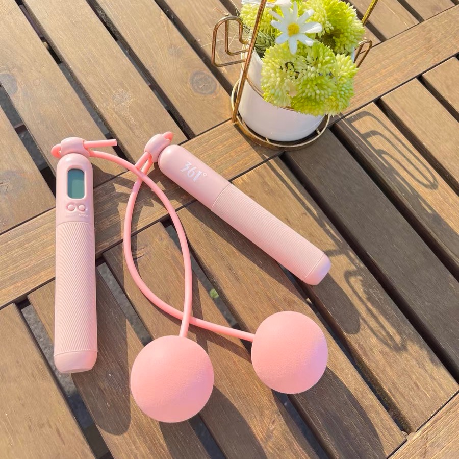 ✨減肥健身室內運動 就靠他！無繩跳繩🔥 跳繩 無線跳繩 室內運動 運動 戶外運動 減肥 減重-細節圖3