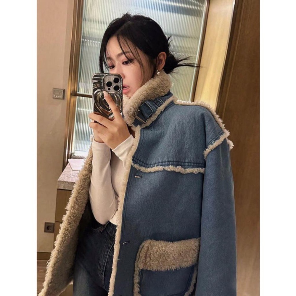 MiaoMiao Korea 歐膩最愛的那件❤️ 仿羊毛拼接牛仔外套 冬季 東大門 正韓代購-細節圖2