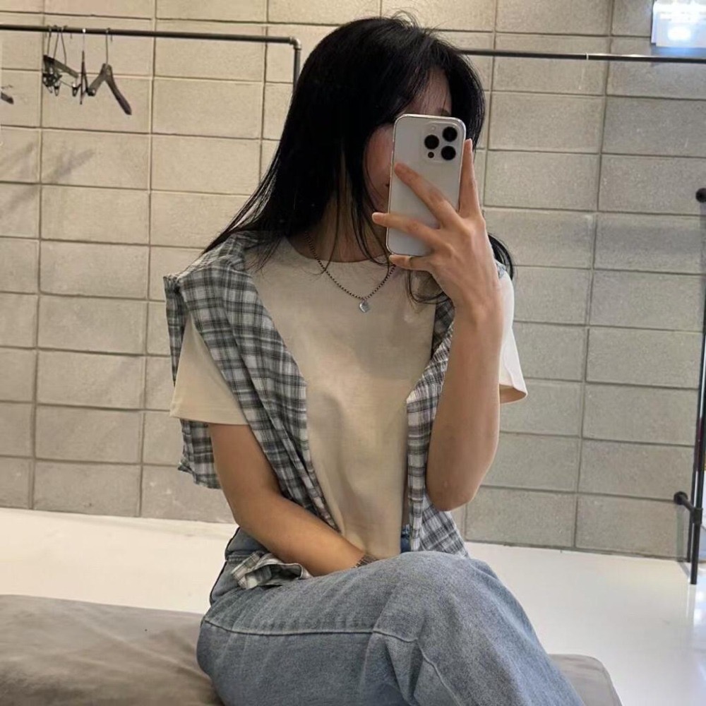 【現貨】MiaoMiao Korea 多件優惠✨ 基本款 圓弧下擺寬版素面T恤 春夏 東大門 正韓代購-細節圖2