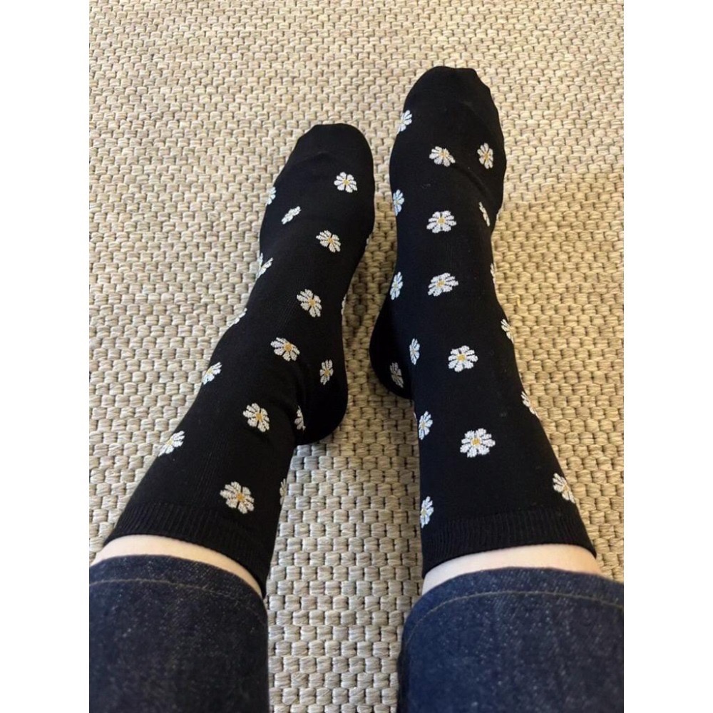 【現+預】MiaoMiao Korea 亮絲小雛菊中筒襪 秋季 東大門 正韓代購-細節圖3