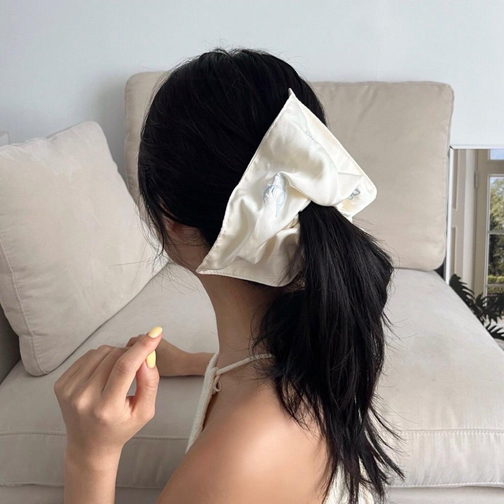 MiaoMiao Korea 夏日蘇打🫧 刺繡蝴蝶結方形髪圈 夏季 東大門 正韓代購-細節圖2