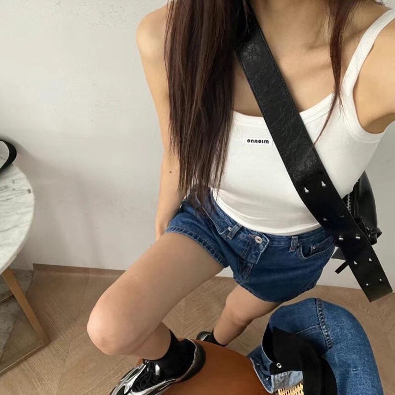 【現貨】MiaoMiao Korea 多色優惠💝 小標素色吊帶襯墊背心 MIENNE 米妮家 春夏 東大門 正韓代購-細節圖7