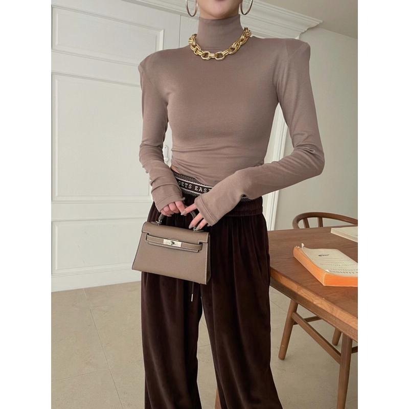 【現貨】MiaoMiao Korea 基本款 下擺圓弧高領長袖上衣 打底衣 冬季 東大門 正韓代購-細節圖5