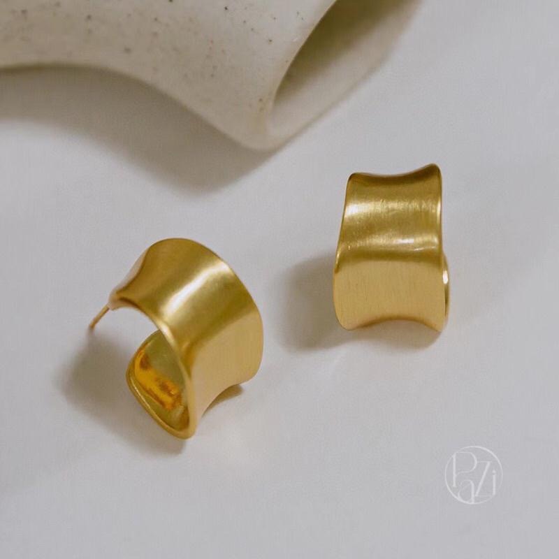 【現貨】MiaoMiao Korea 松本惠奈同款 金屬不規則寬面C字耳環 春季 東大門 正韓代購-細節圖4