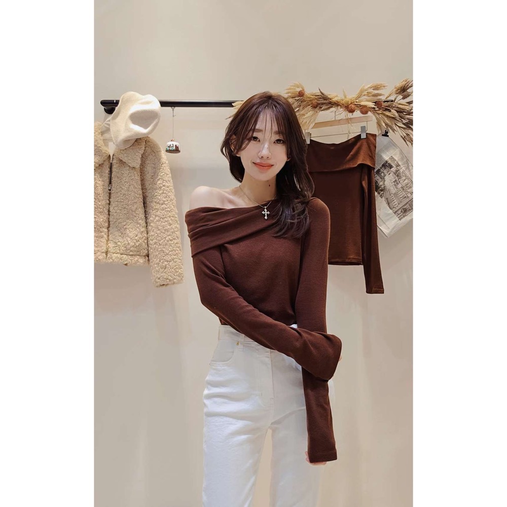 MiaoMiao Korea 多穿法露肩天絲羊毛超彈力T Copiner 漂亮歐膩 秋冬 東大門 正韓代購-細節圖8