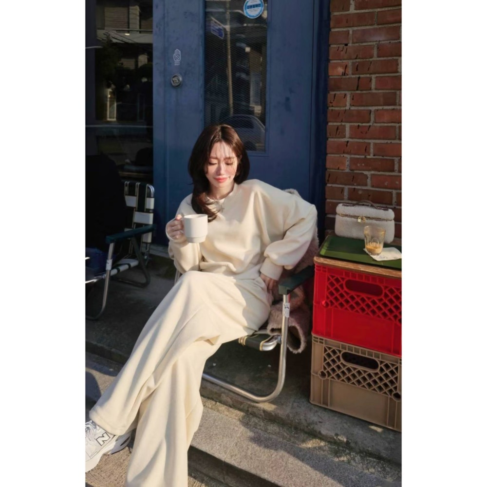 MiaoMiao Korea 磨毛休閒鬆弛感套裝 上衣+長褲 Copiner 漂亮歐膩 秋冬 東大門 正韓代購-細節圖3