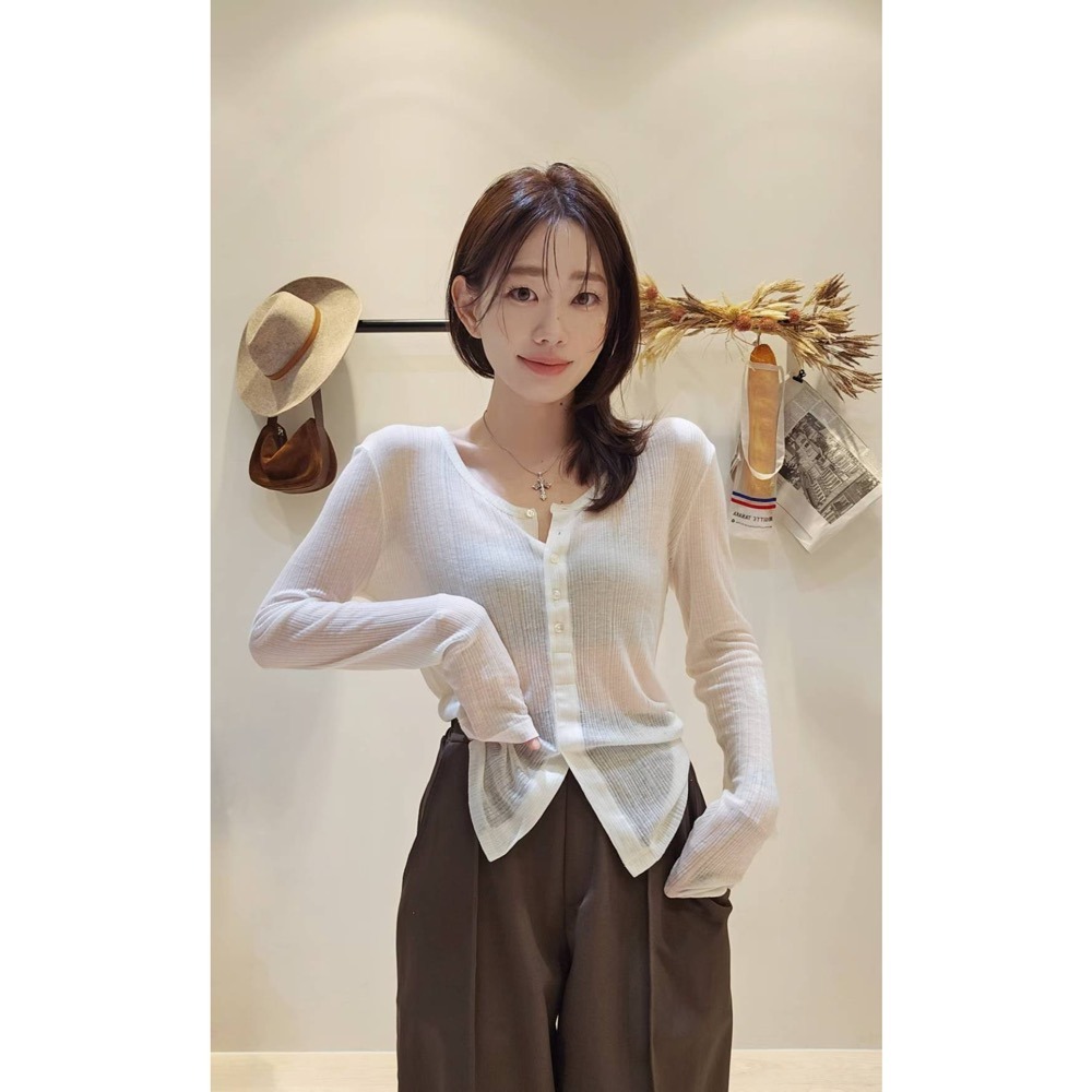 MiaoMiao Korea 開衩天絲羊毛亨利領T Copiner 漂亮歐膩 秋季 東大門 正韓代購-細節圖6