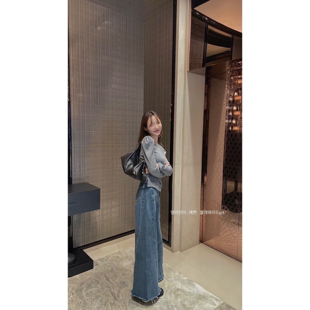 【現貨】MiaoMiao Korea 交叉釦設計澎袖上衣 Mienne 米妮歐膩 秋冬 東大門 正韓代購-細節圖7