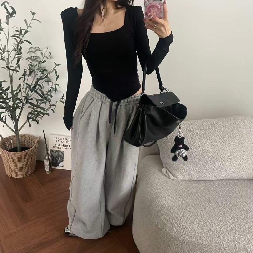 【現貨】MiaoMiao Korea 方領不規則下擺長袖上衣 Mienne 米妮歐膩 秋季 東大門 正韓代購-細節圖9