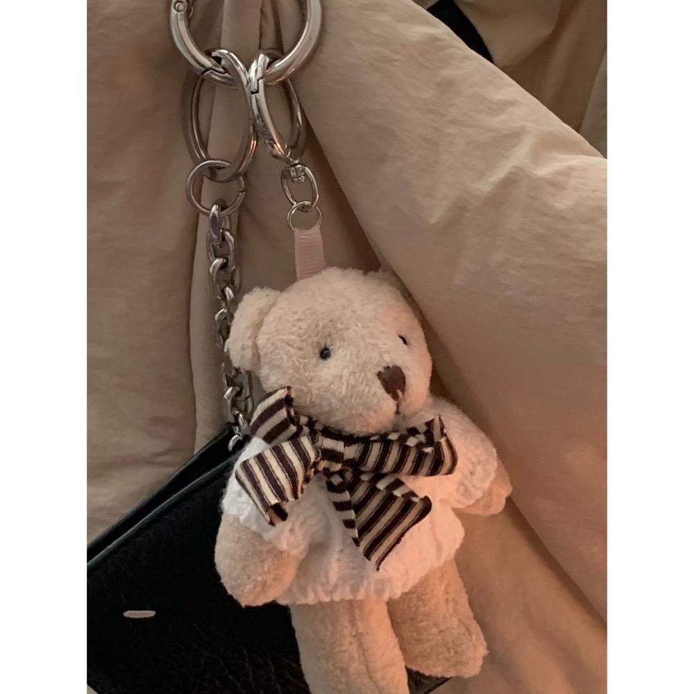 MiaoMiao Korea 韓系質感 🧸 暖心麻花毛衣小熊掛飾 包包吊飾 秋冬 東大門 正韓代購-細節圖2