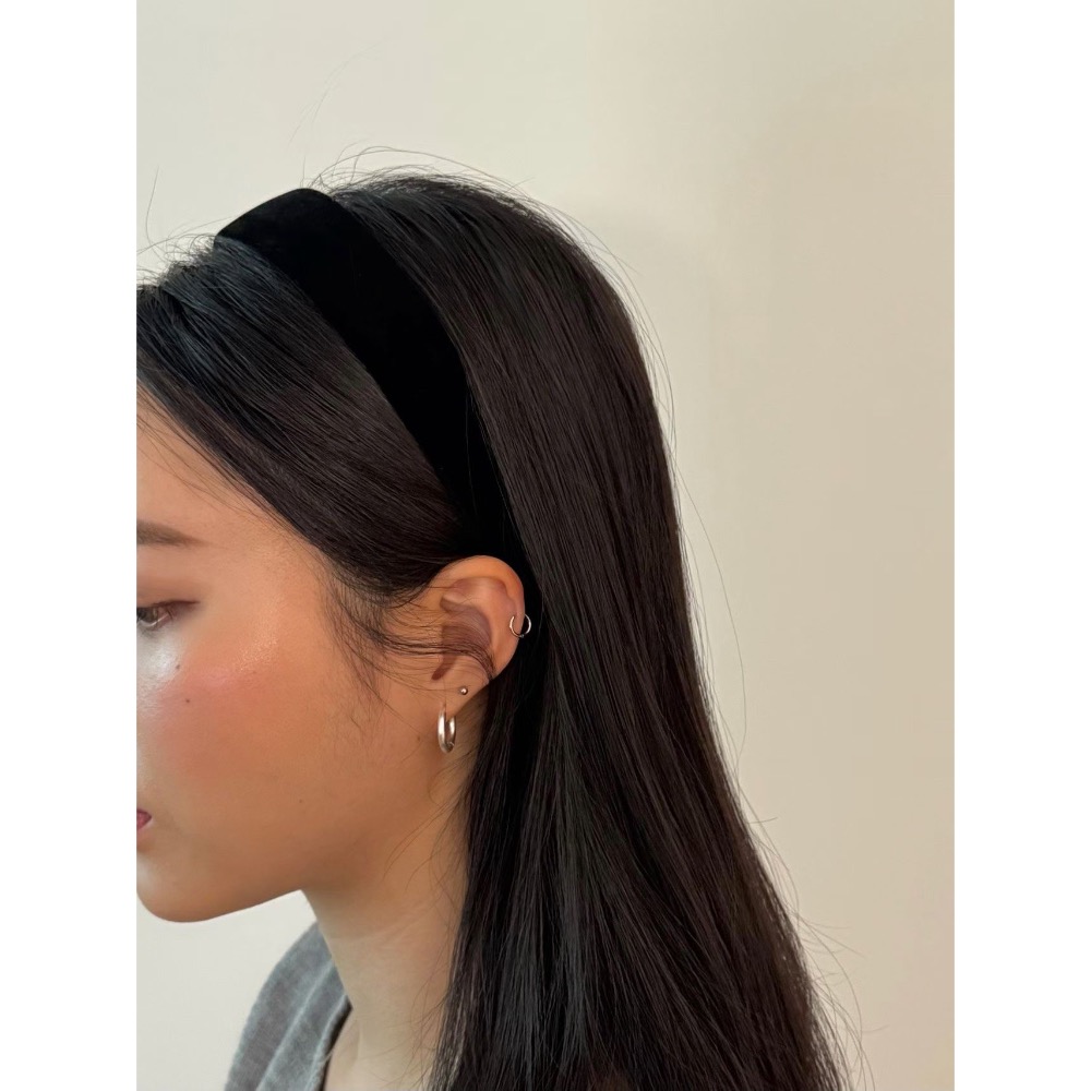 MiaoMiao Korea 法式復古🖤 質感天鵝絨黑色髮箍 秋冬 東大門 正韓代購-細節圖4