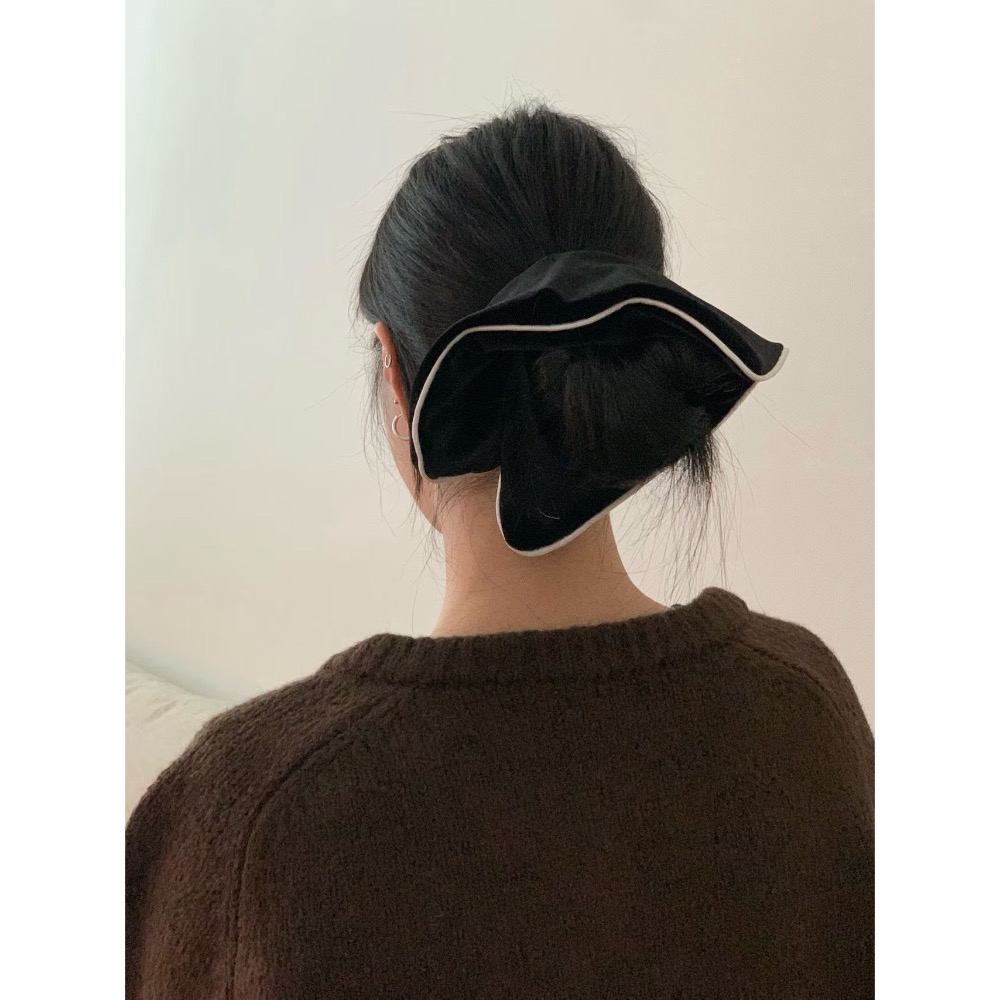 MiaoMiao Korea 法式赫本風🖤 黑色絲絨撞色滾邊髮圈 秋冬 東大門 正韓代購-細節圖3