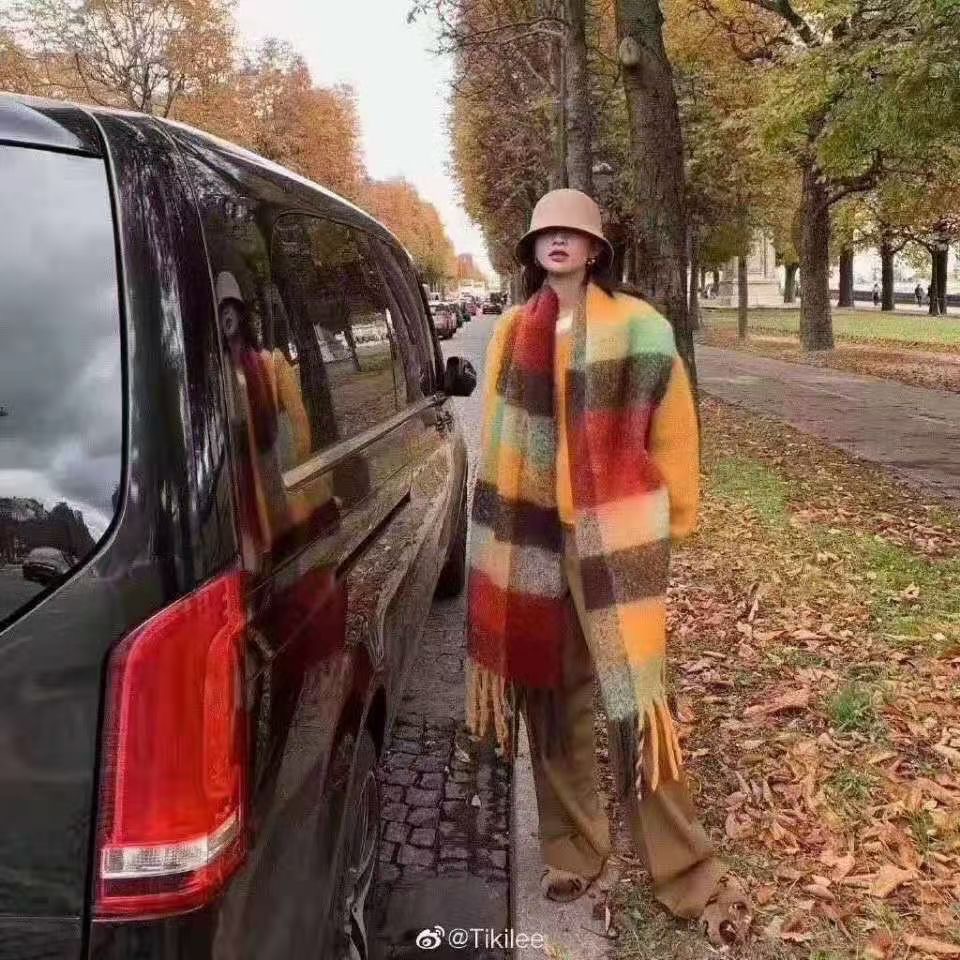 MiaoMiao Korea 顯臉小神器 馬海毛感拼色大格紋圍巾🧣 冬季 東大門 正韓代購-細節圖3