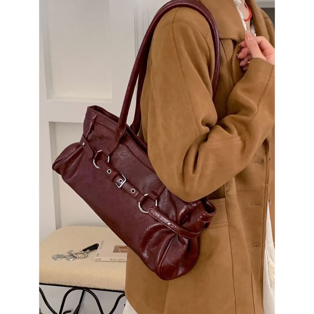 MiaoMiao Korea 時髦精們快收👜 復古皮帶釦肩背包 秋冬 東大門 正韓代購-細節圖5