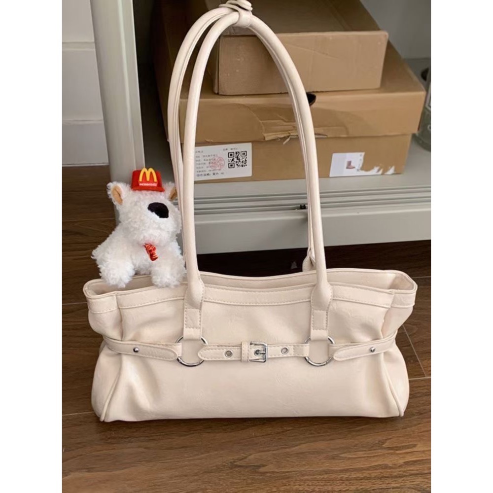 MiaoMiao Korea 時髦精們快收👜 復古皮帶釦肩背包 秋冬 東大門 正韓代購-細節圖9