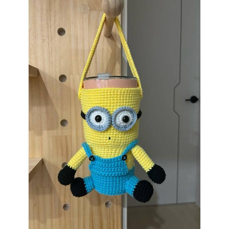 JoJo愛編織 麵包超人提袋 小黃人冰霸杯提袋★麵包超人★純手工 毛線編織 冰壩杯套 杯套 保溫杯套  交換禮物 客製-細節圖2