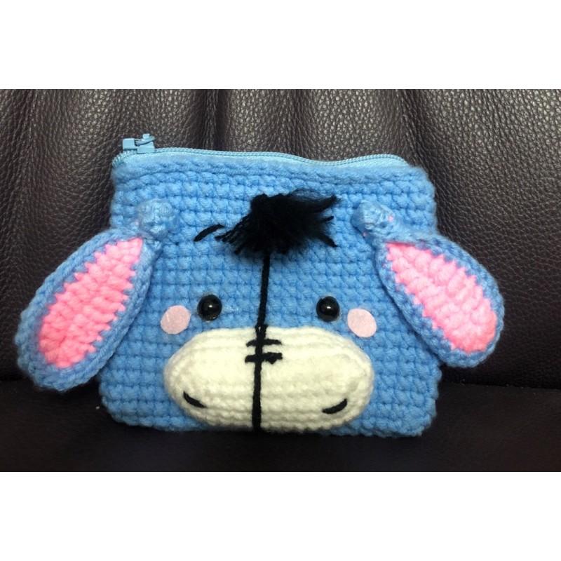 JoJo愛編織 屹耳拉鍊零錢包  熊抱哥拉鍊零錢包 手工 毛線編織 拉鍊零錢包-細節圖2