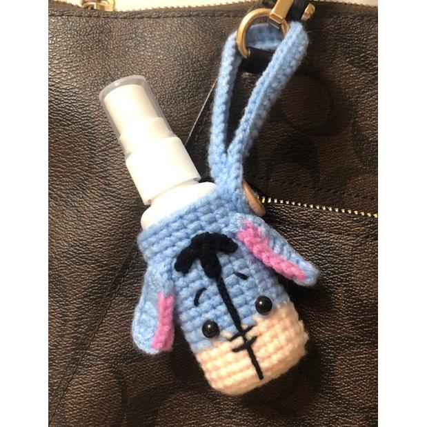 Jojo愛編織 酒精瓶袋-A 毛線編織(含30ml酒精空瓶) 酒精瓶套 屹耳 維尼 米奇 酒精袋 酒精隨身袋酒精瓶收納袋-細節圖2