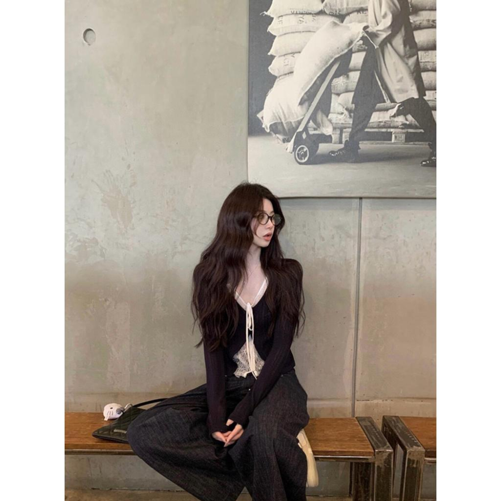 想要什麼風格我都有💗 🏷️層次感蕾絲兩件式上衣-細節圖2