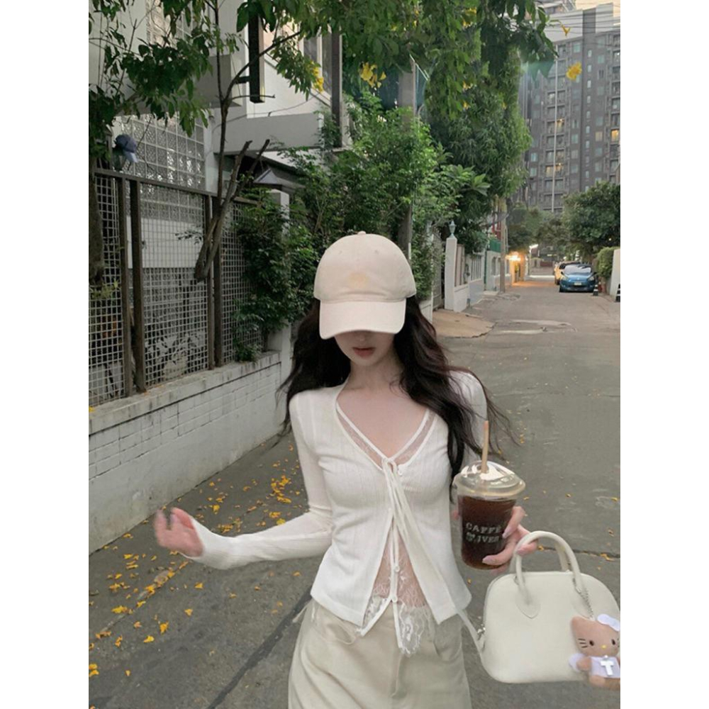 想要什麼風格我都有💗 🏷️層次感蕾絲兩件式上衣-細節圖3