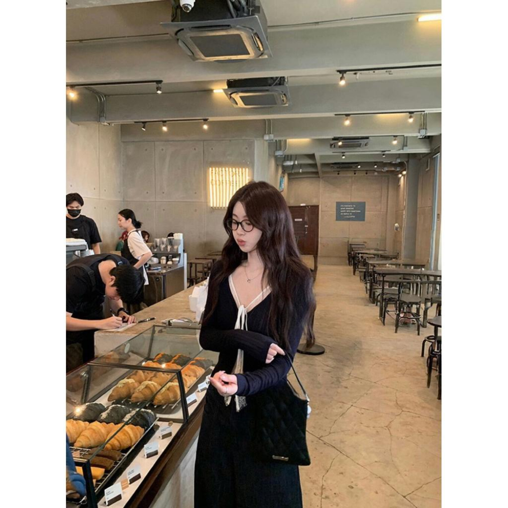 想要什麼風格我都有💗 🏷️層次感蕾絲兩件式上衣-細節圖8