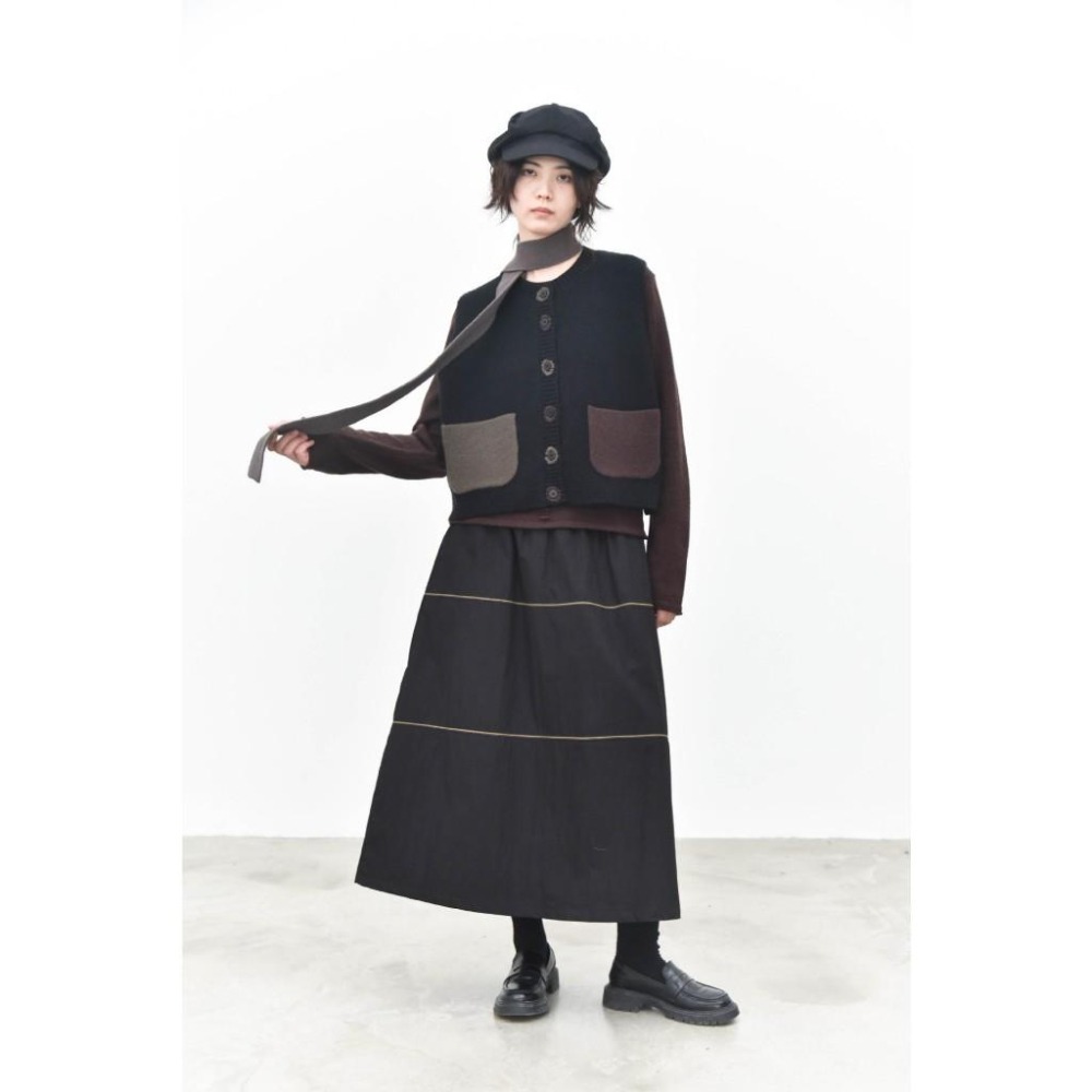 撞色手工扣眼針織背心 小眾設計雙口袋馬甲 *3色 | kukuta-細節圖2