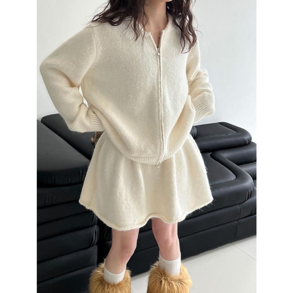 軟糯休閒針織毛衣卷邊A字短裙套裝 *3色 | kukuta-細節圖9