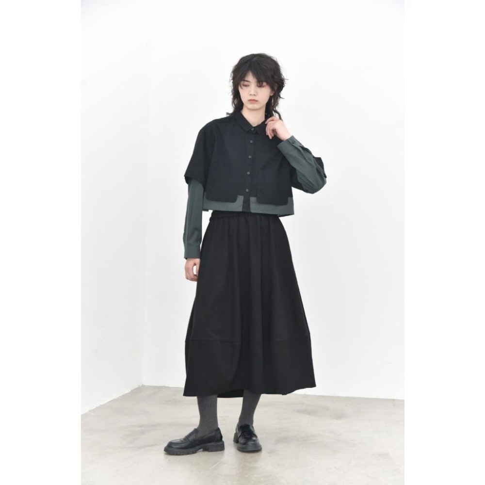 現+預 日系設計 撞色假兩件拼貼大口袋短版襯衫 *4色 | kukuta-細節圖5