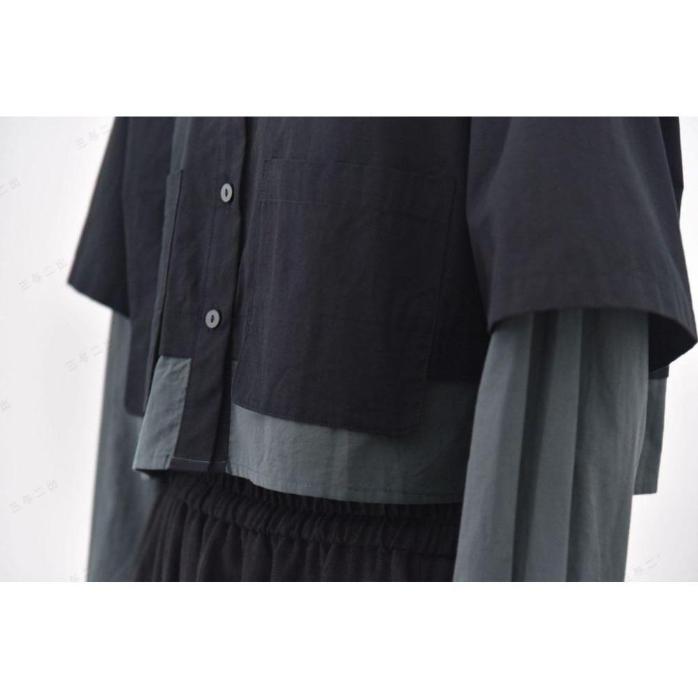 現+預 日系設計 撞色假兩件拼貼大口袋短版襯衫 *4色 | kukuta-細節圖9