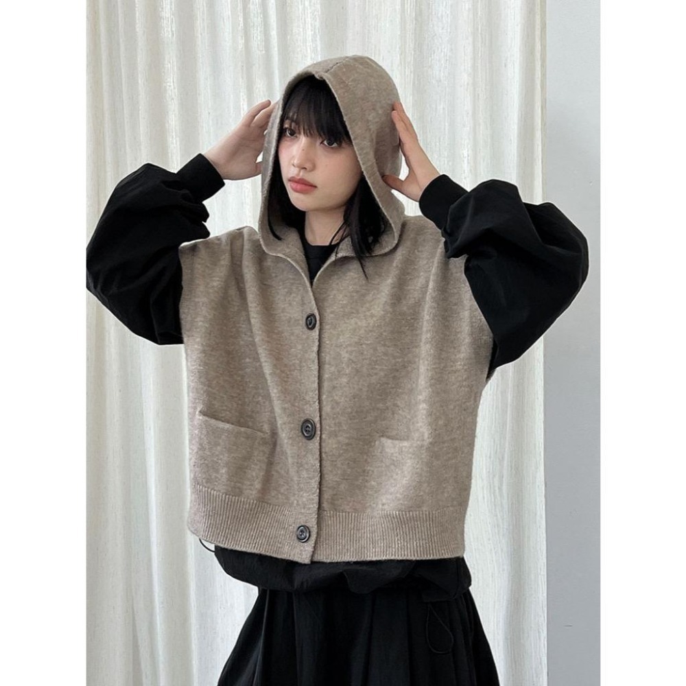 現+預 休閒穿搭 寬鬆連帽針織背心 短版疊穿馬甲 *4色 | kukuta-細節圖8
