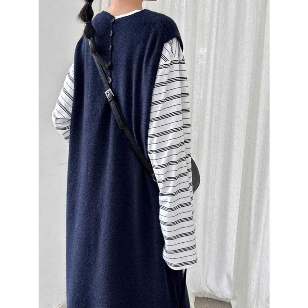 氣質休閒 後紐扣針織背心裙 寬鬆中長款口袋毛衣裙 *3色 | kukuta-細節圖3