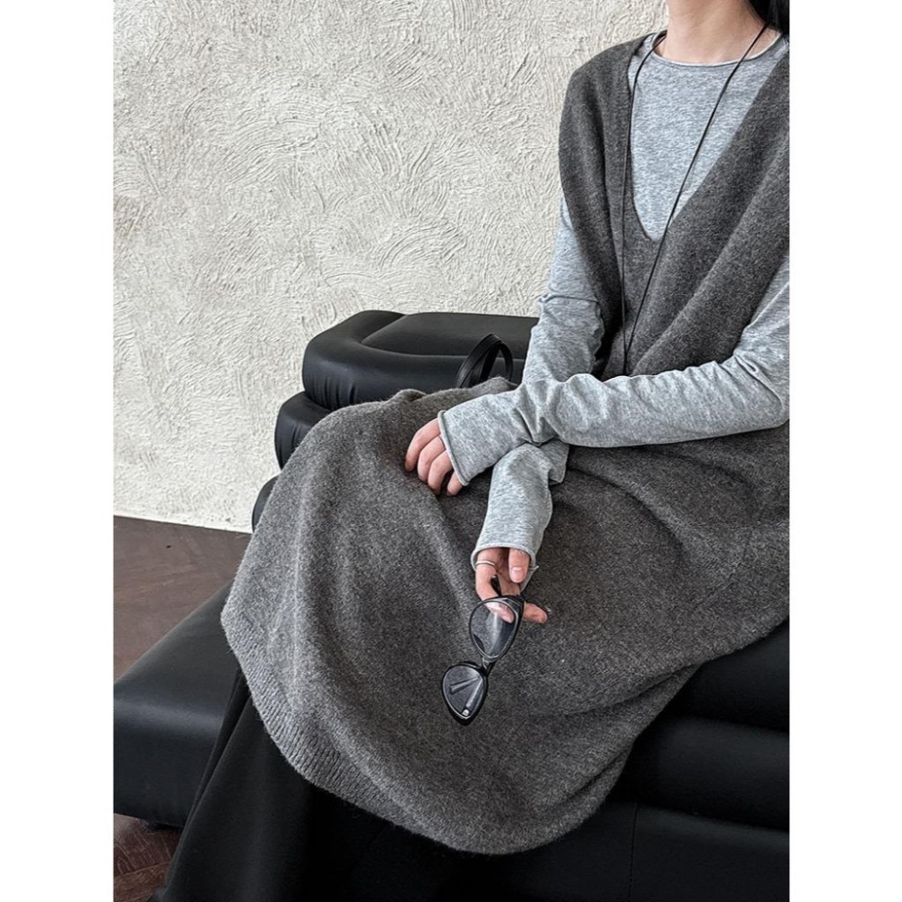 氣質休閒 後紐扣針織背心裙 寬鬆中長款口袋毛衣裙 *3色 | kukuta-細節圖5