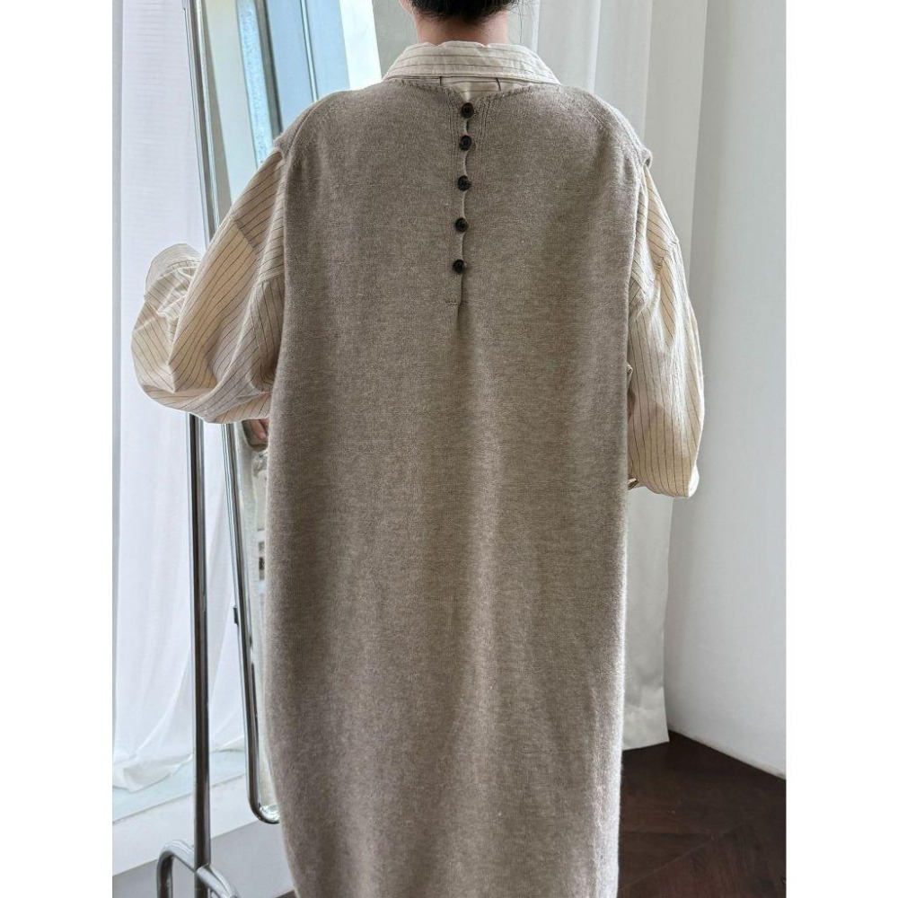 氣質休閒 後紐扣針織背心裙 寬鬆中長款口袋毛衣裙 *3色 | kukuta-細節圖7