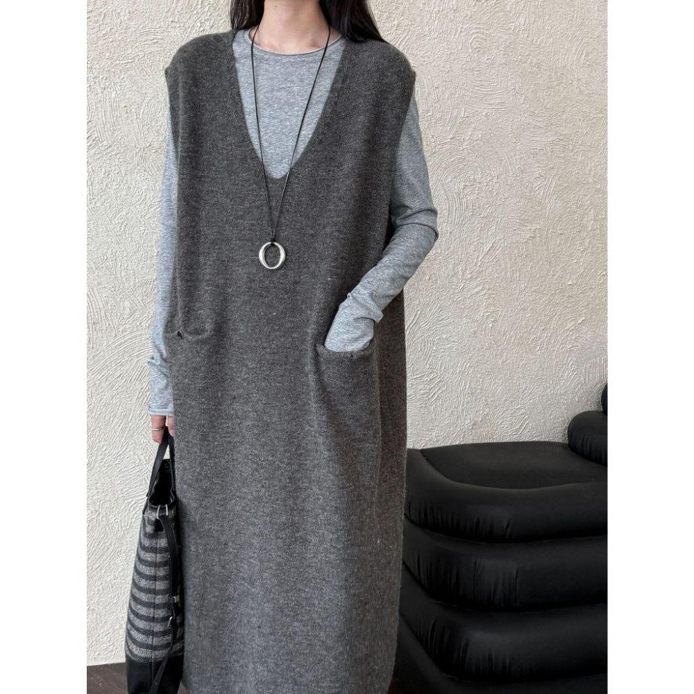 氣質休閒 後紐扣針織背心裙 寬鬆中長款口袋毛衣裙 *3色 | kukuta-細節圖8