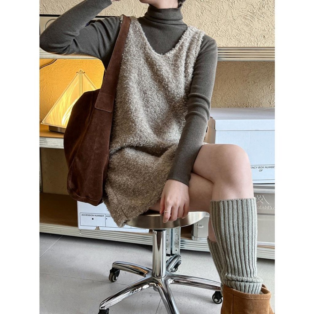 13%羊毛 U領寬疊穿絨毛圈圈針織背心裙*3色 | kukuta-細節圖4