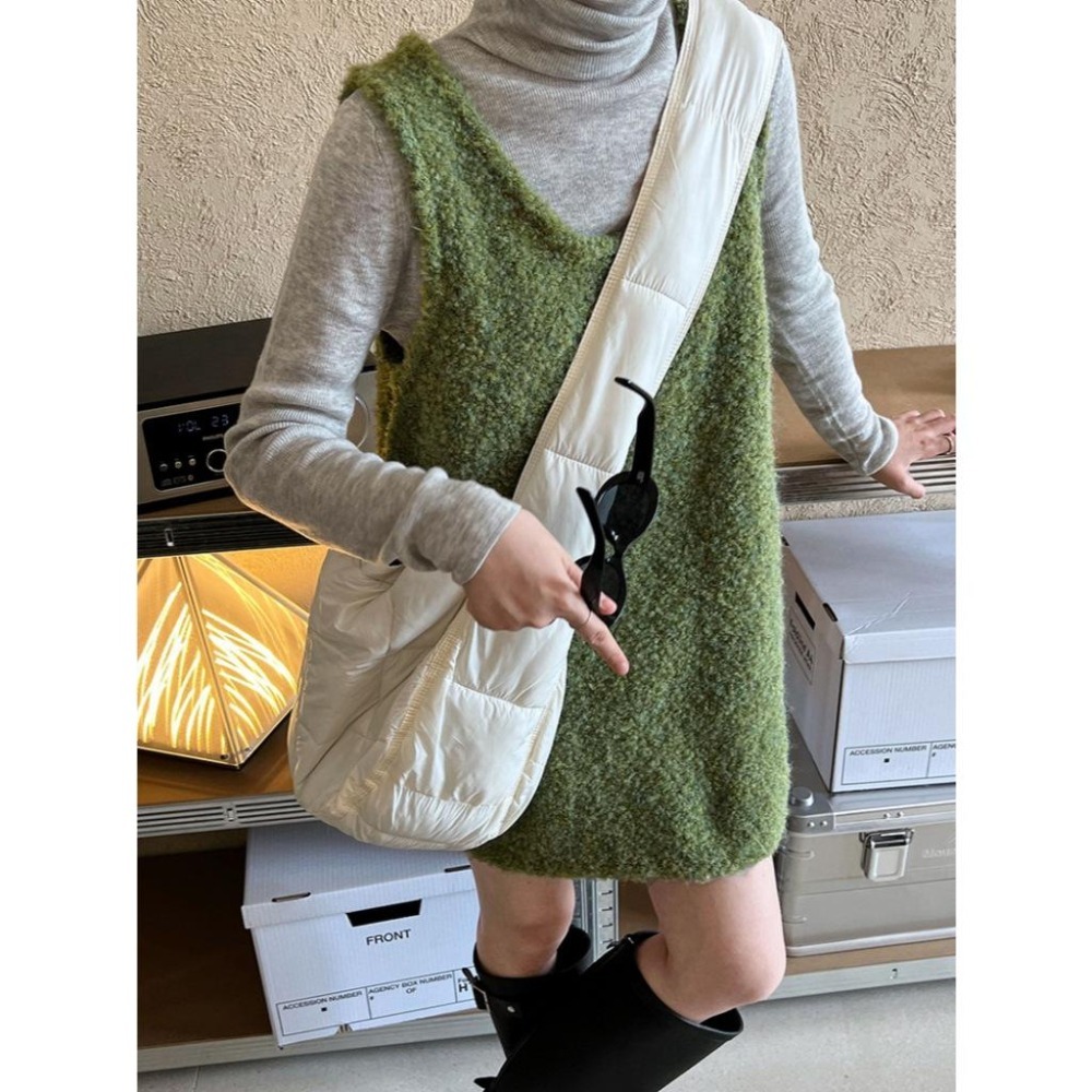 13%羊毛 U領寬疊穿絨毛圈圈針織背心裙*3色 | kukuta-細節圖7