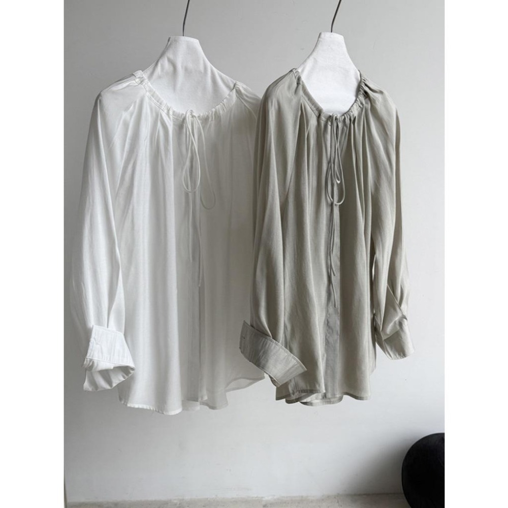 領口綁帶天絲上衣*2色 | kukuta-細節圖9