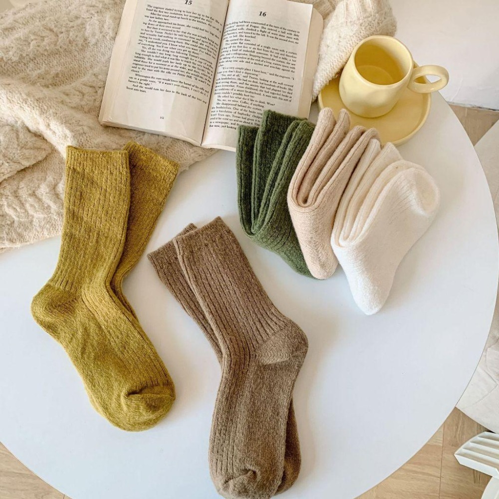 現+預 ins羊毛中筒襪 襪子 長襪 女 *10色 | kukuta-細節圖3