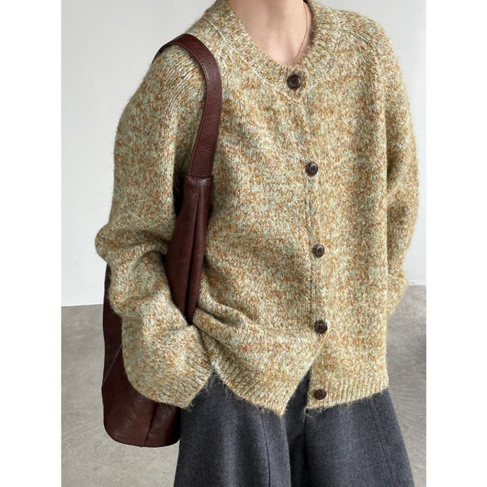 現+預 日常穿搭 軟糯彩紗針織毛衣外套 *3色 | kukuta-細節圖7