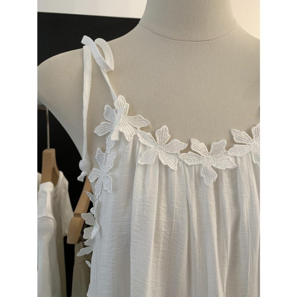 現貨 度假風立體花朵吊帶裙*2色 | kukuta-細節圖7