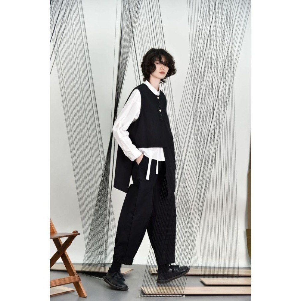 撞色扣不規則尖角下擺馬甲背心*3色 | kukuta-細節圖2