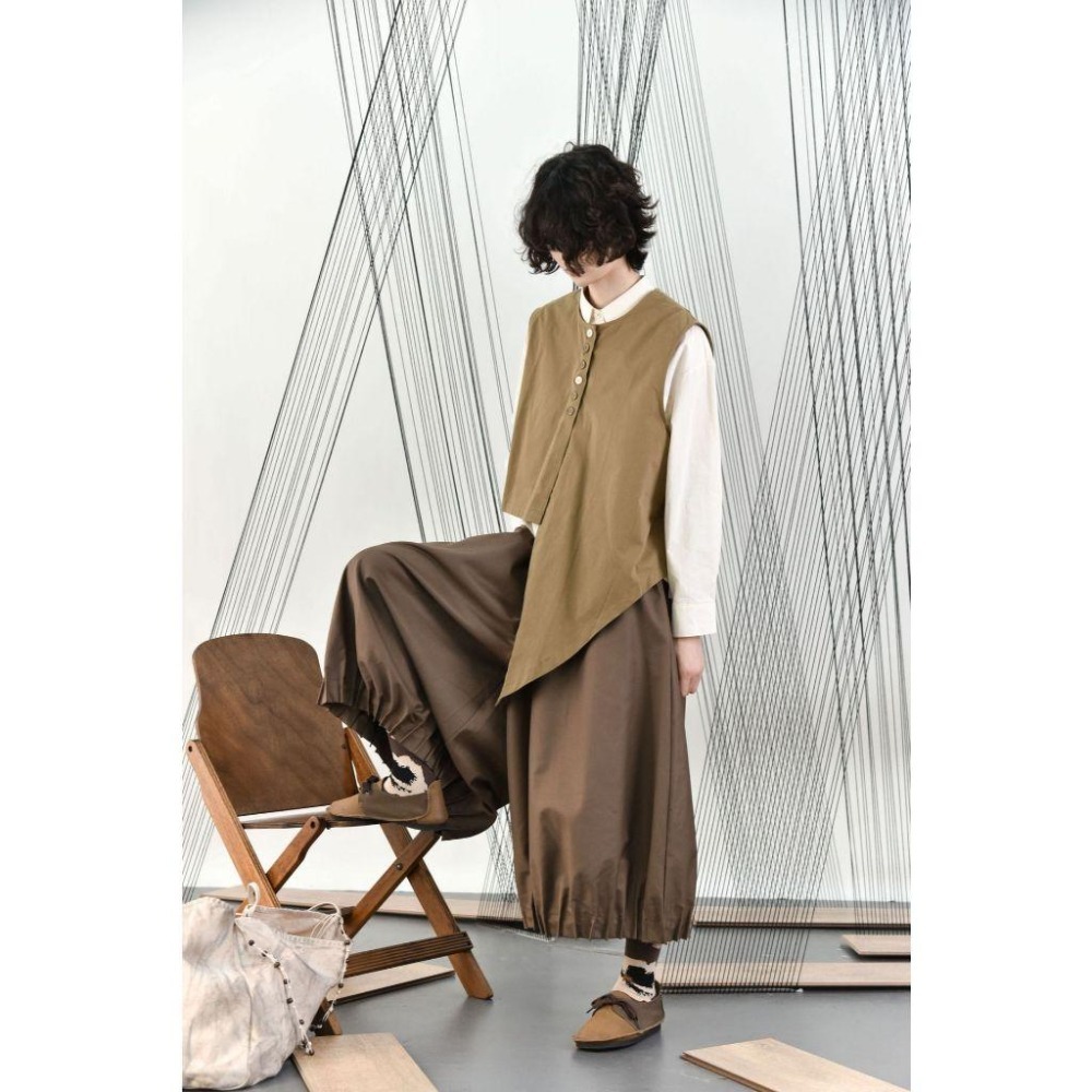 撞色扣不規則尖角下擺馬甲背心*3色 | kukuta-細節圖7