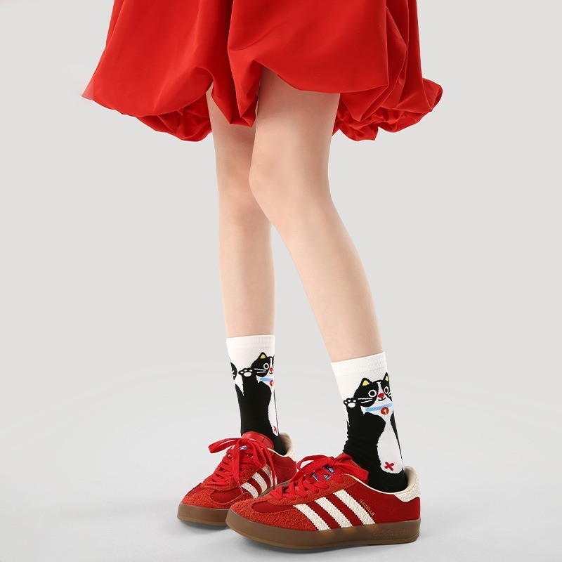(三雙裝) 日系可愛貓咪中筒襪 黑白格子精梳棉女襪 舒適透氣學院風 *2款 | kukuta-細節圖6