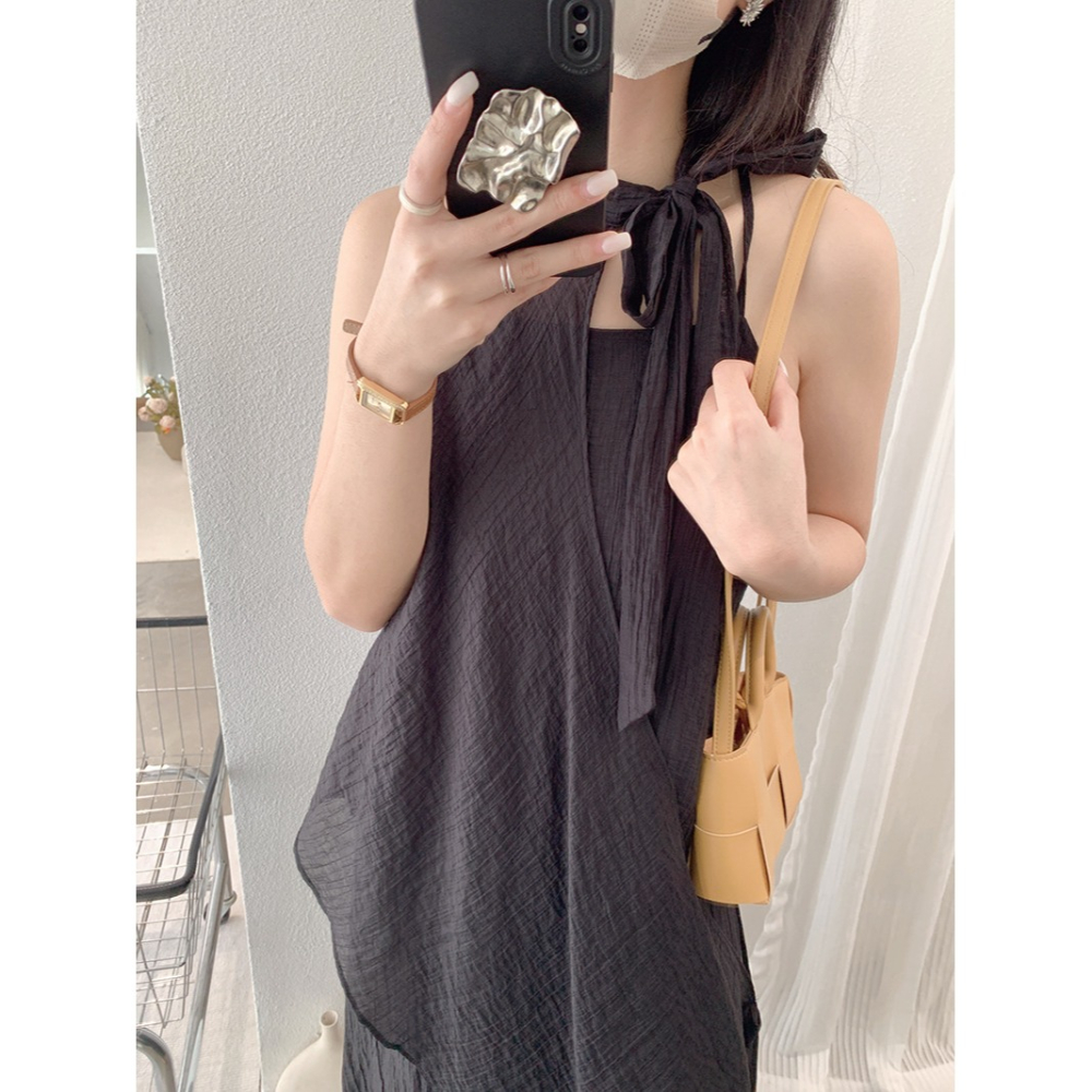 夏季掛脖連身裙 純色無袖收腰設計 不規則氣質長裙 *4色 | kukuta-細節圖7