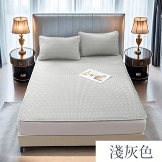淺灰色