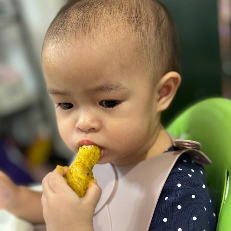喬媽灶咖｜蘋果咖哩棒棒腿｜12m+ 寶寶副食品、手指食物、寶寶雞腿-細節圖2