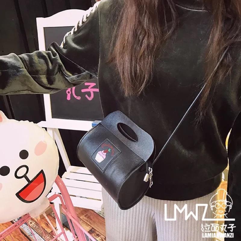現貨 肩背包 兩用包 萬用包 購物包 包包 學生 包 約會 雜物包 手機包-細節圖4