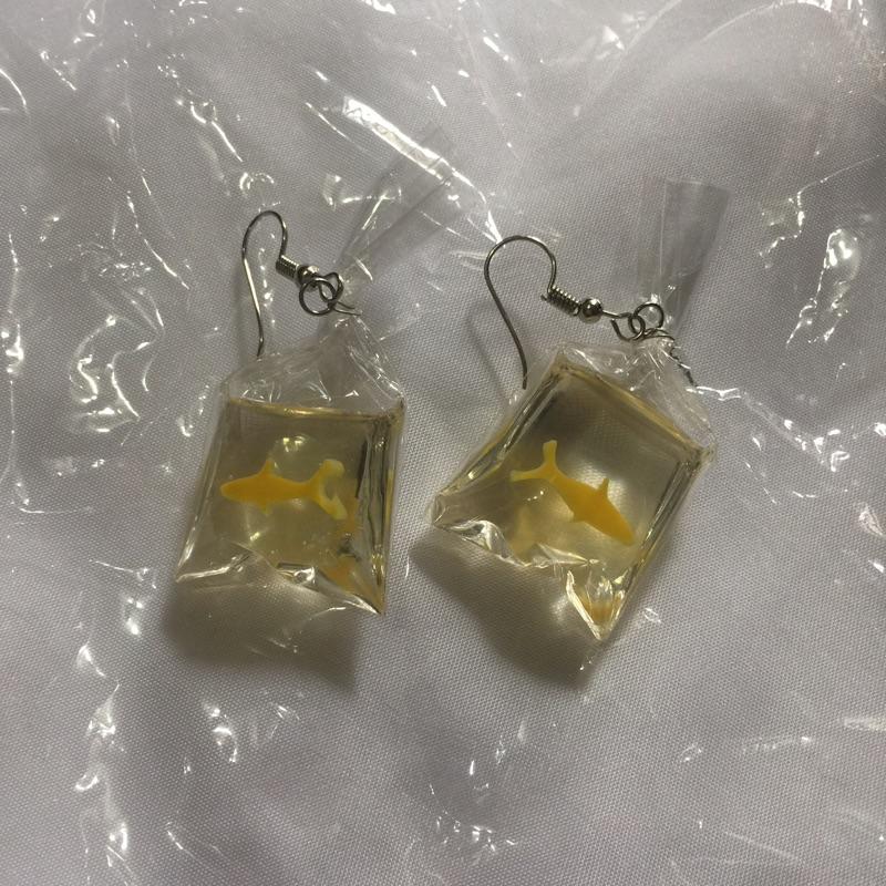 現貨 搞怪 金魚耳環 夾式耳環 飾品 女神 學生最愛 韓版 派對 日本 原宿-細節圖7