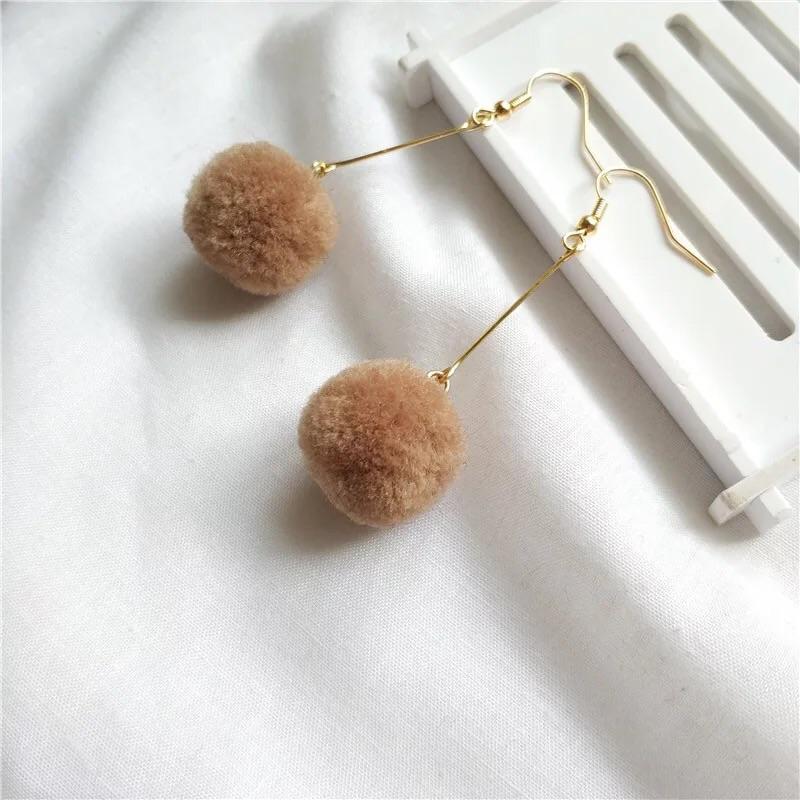 現貨 毛球耳環 球球耳環 耳針 垂釣耳環-細節圖3